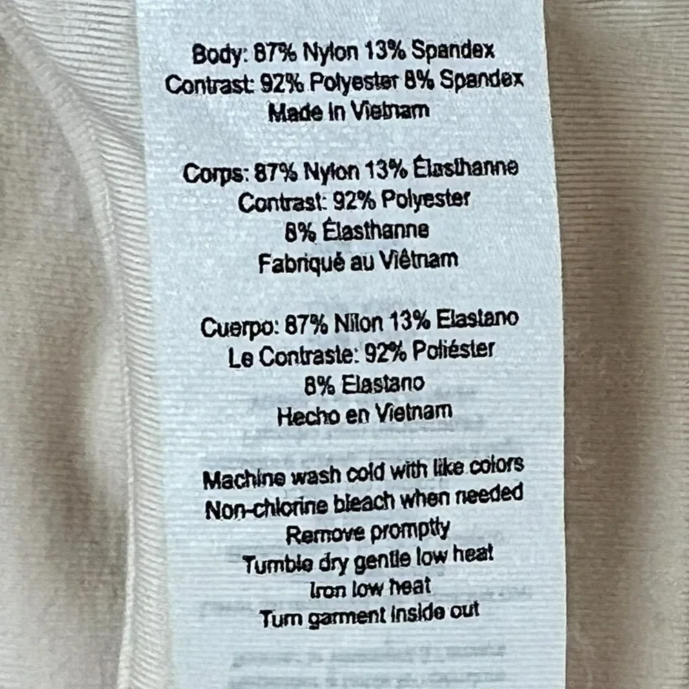 Alo Yoga Interlace Ivory Sports Bra Size Small Balletcore / Minimalist